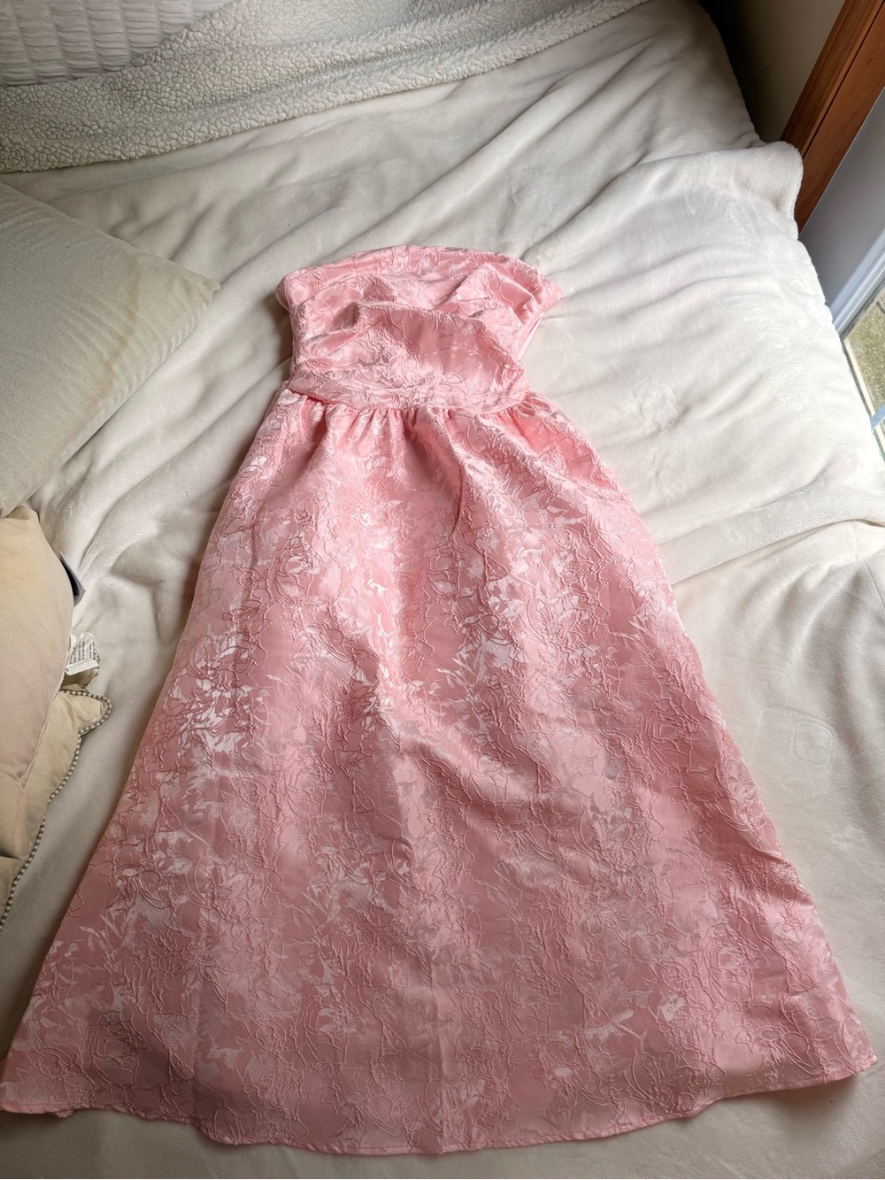 Brand new Strapless Pink Floral Brocade Wedding guest Dress with Lace-Up Back - Picture 7 of 8